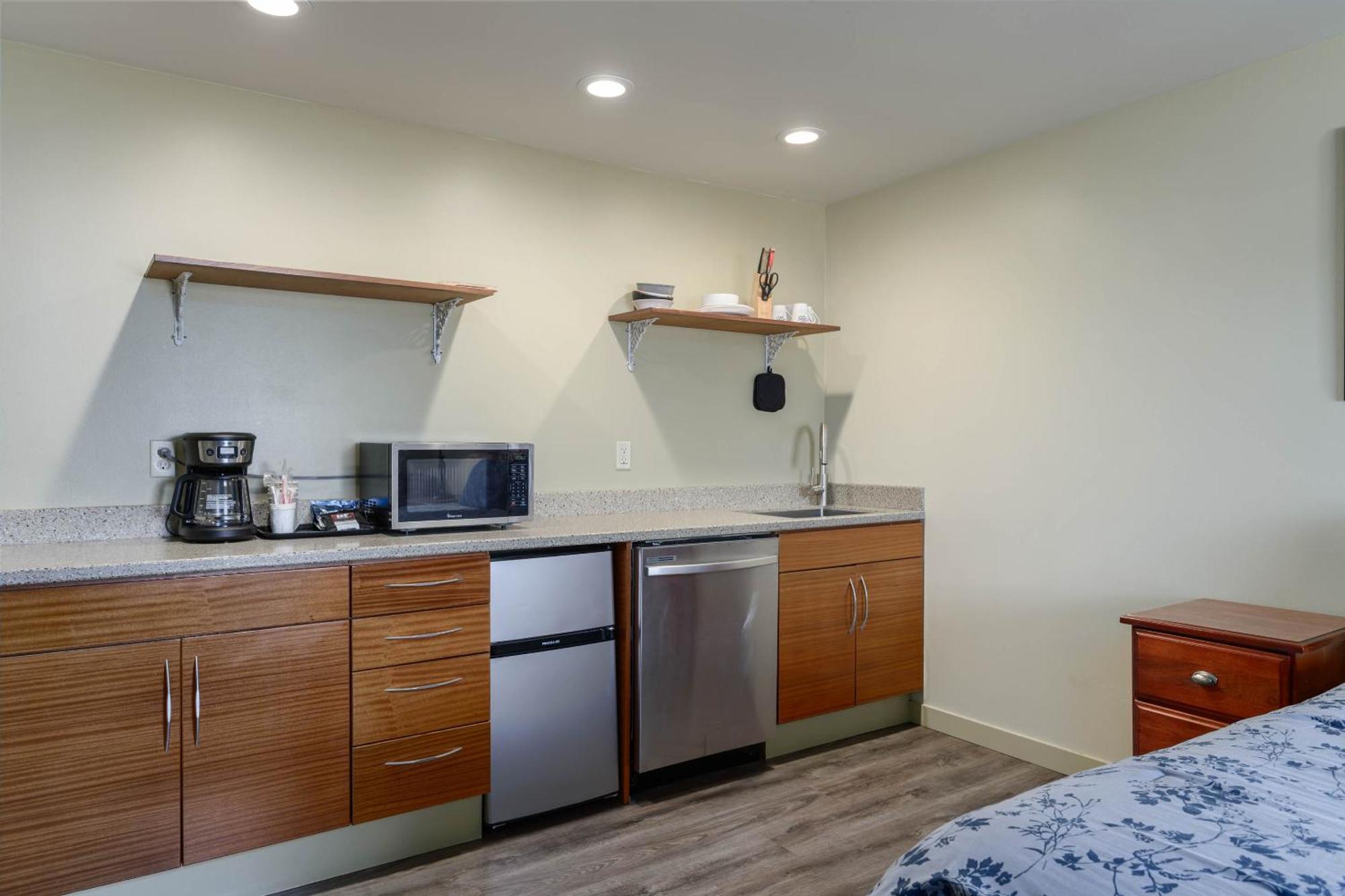 Cocusa Motel Burlington Bagian luar foto