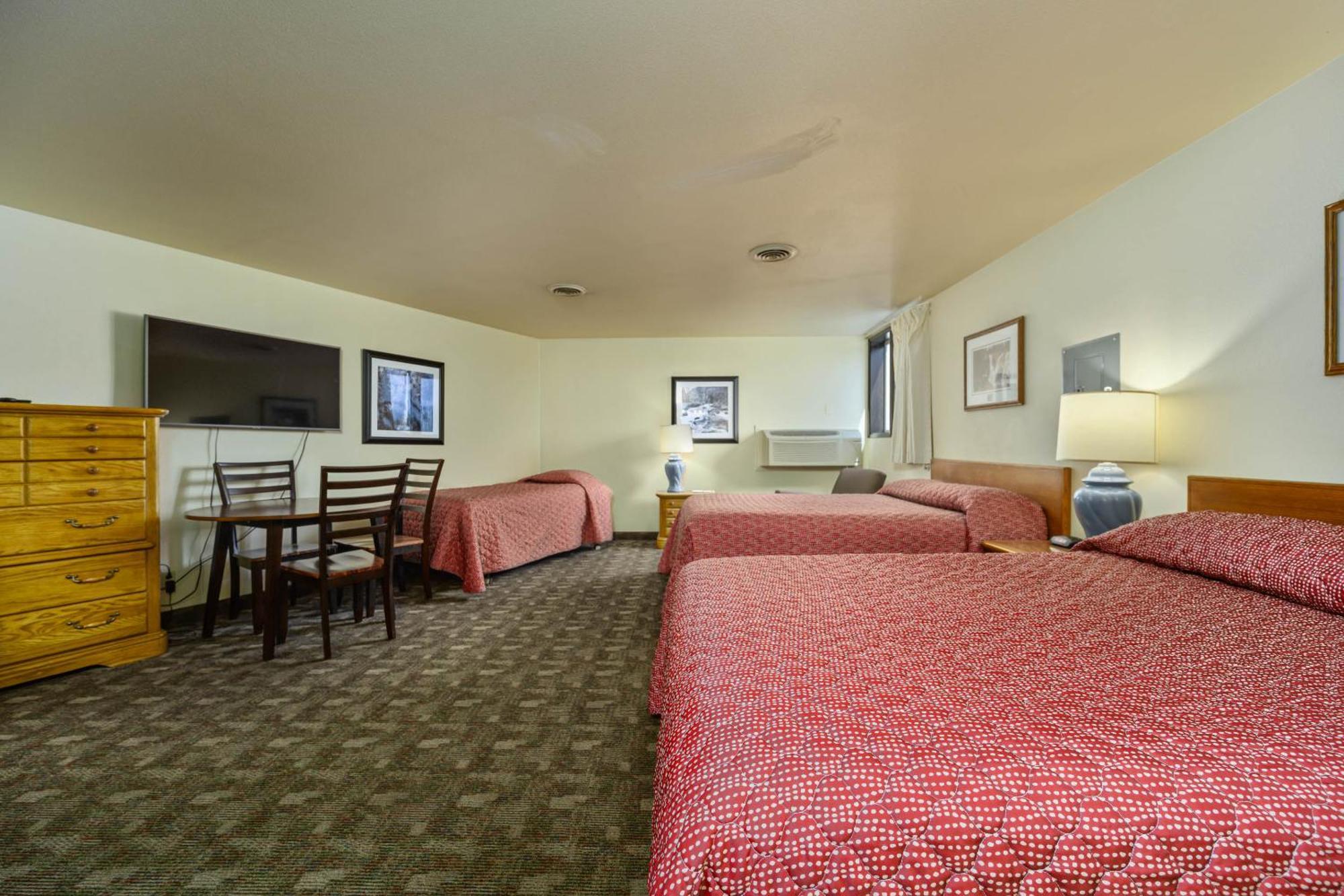 Cocusa Motel Burlington Bagian luar foto