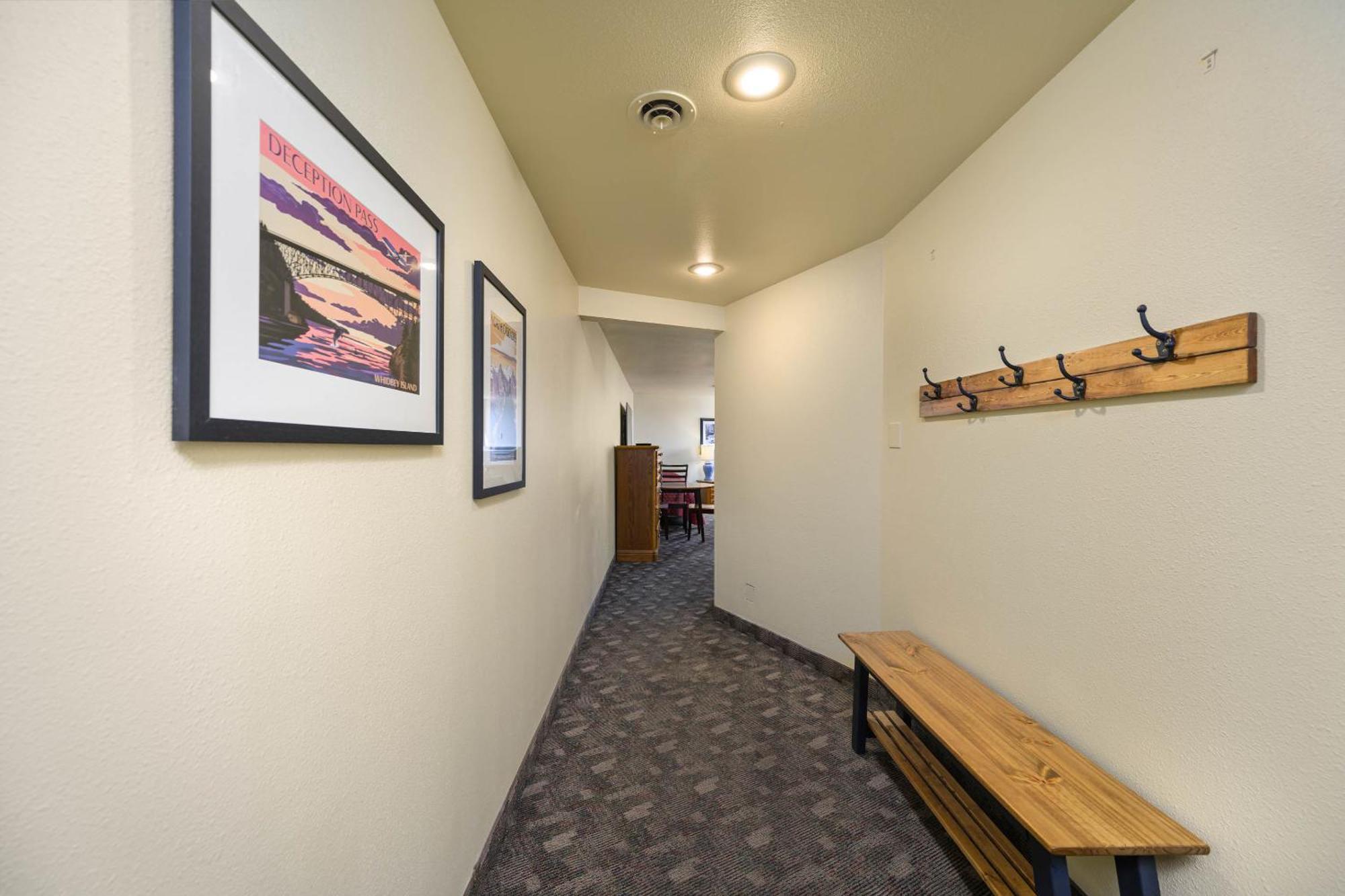 Cocusa Motel Burlington Bagian luar foto