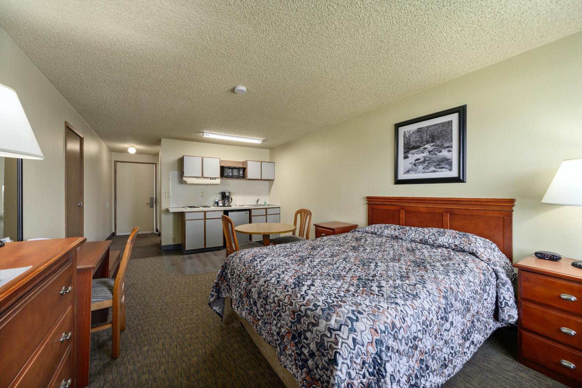 Cocusa Motel Burlington Bagian luar foto
