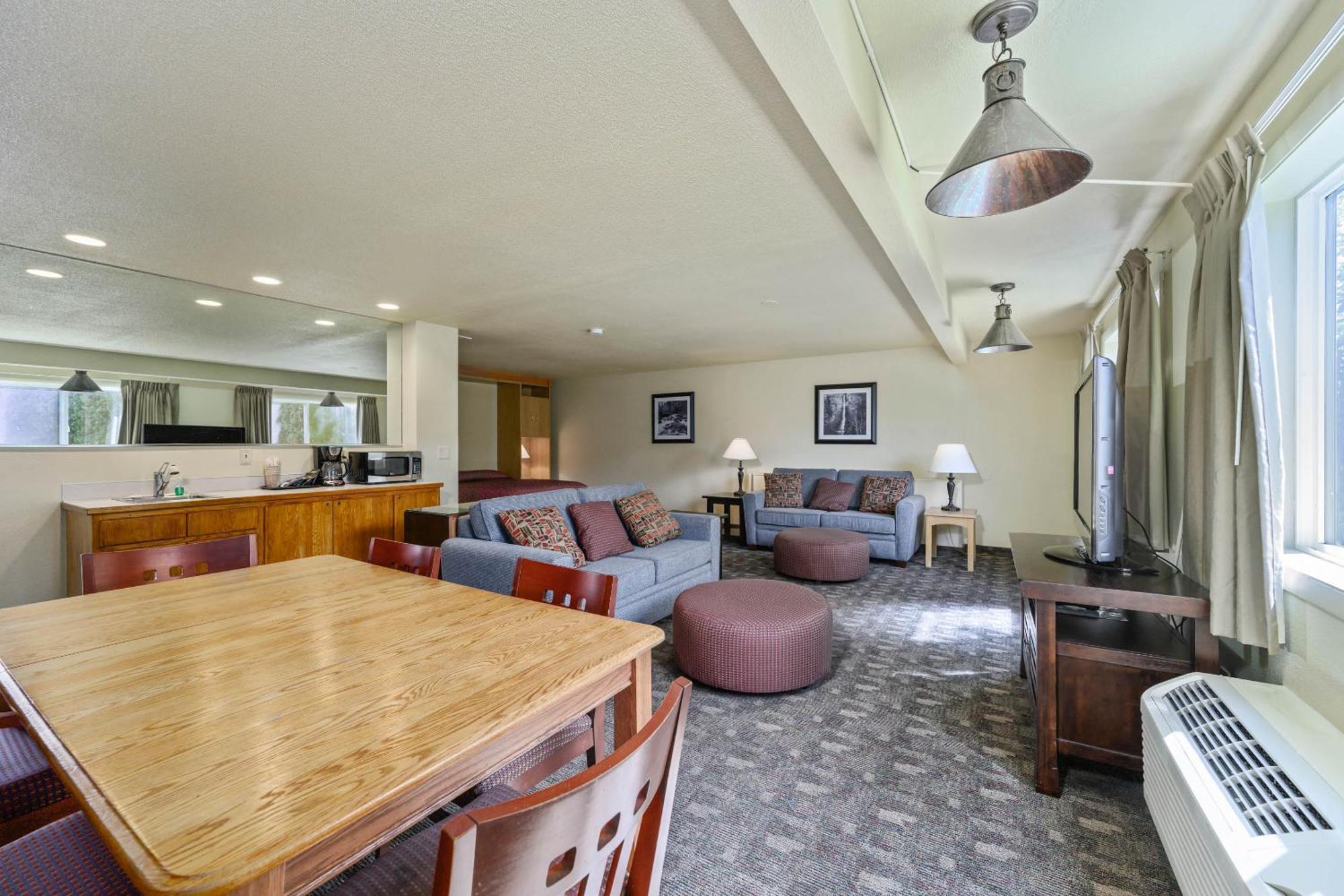 Cocusa Motel Burlington Bagian luar foto