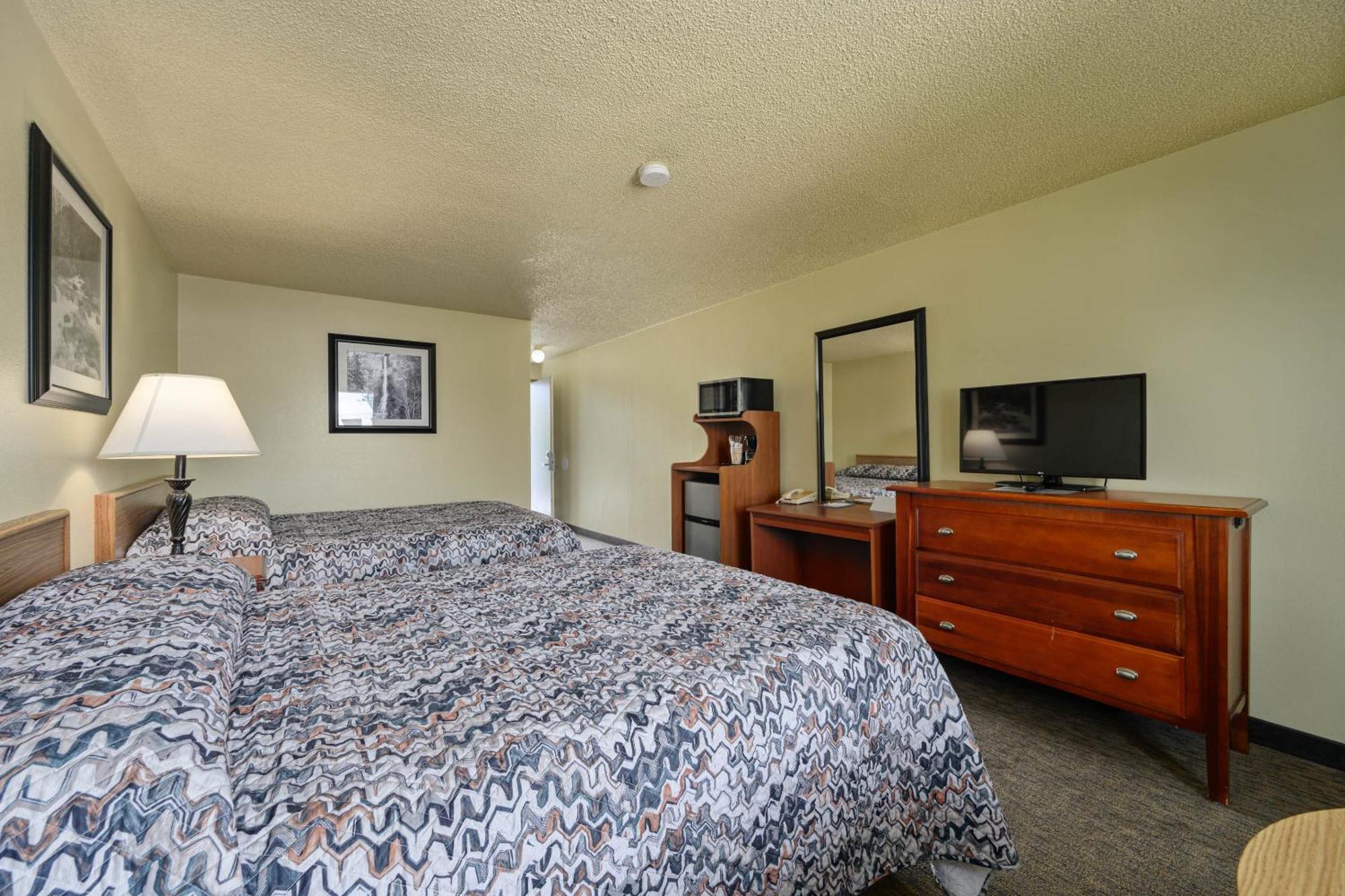 Cocusa Motel Burlington Bagian luar foto