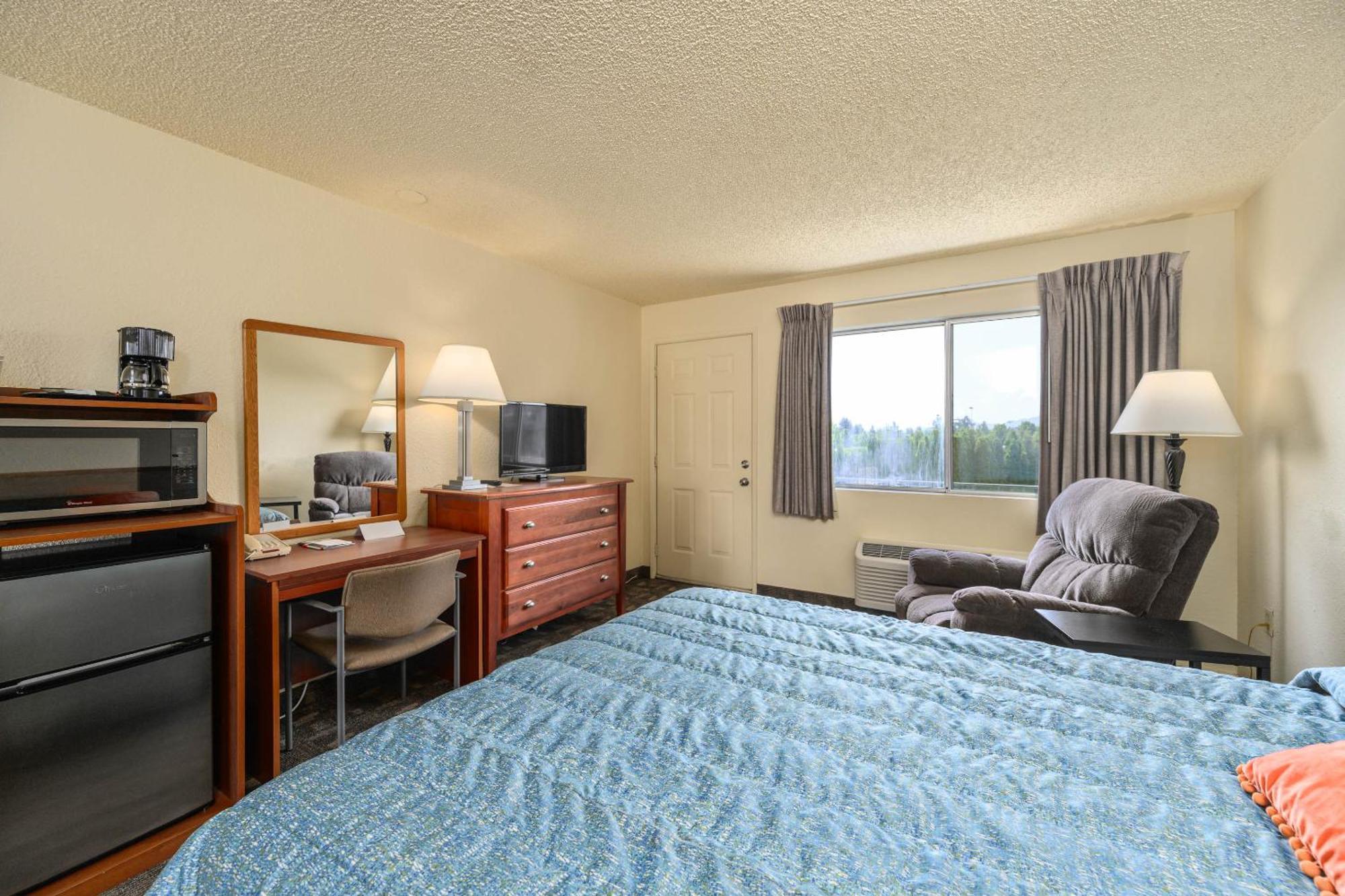 Cocusa Motel Burlington Bagian luar foto